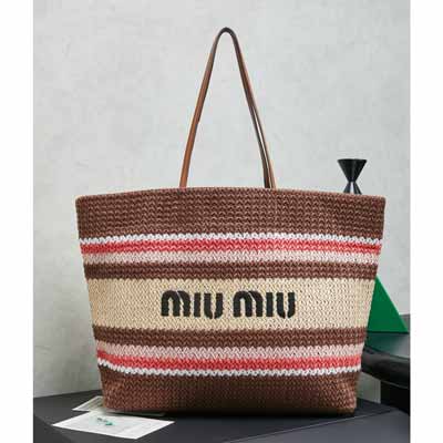 MiuMiu 刺繡購物袋5BG228，出游神包！