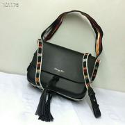 Dior Cruise2019早春系列刺繡翻蓋包