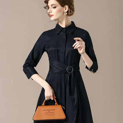 巴寶莉專賣店高等銅氨鍛小翻領修身收腰大擺A字擺連衣裙