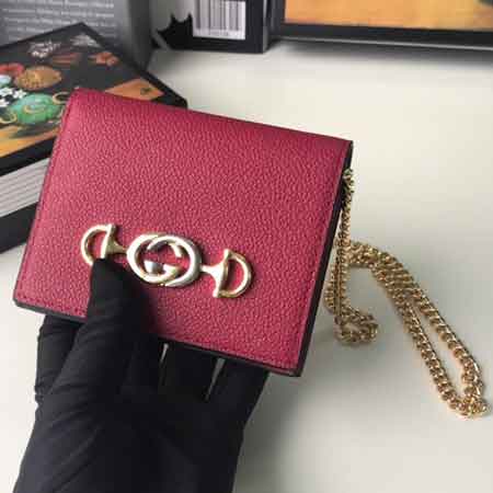 2019春夏GUCCI時裝秀系列手袋5