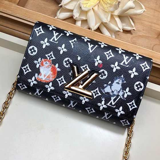 路易威登2019早春時裝秀亮點犬貓圖案元素鏈條女包M63888克貓犬