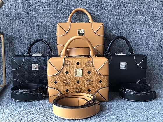 MCM Berlin系列牛皮多色鎖扣飾女包 時尚<a href=/shoutibao/ target=_blank class=infotextkey>手提包</a>