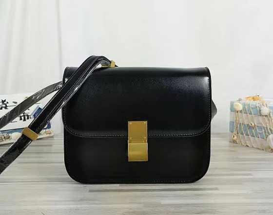 Celine風靡巴黎街頭時尚圈BELT BAG豆腐包