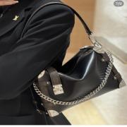 LV新款復古優雅油蠟皮Side Tru