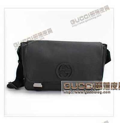 古奇斜背包223661 古奇黑色PVC男士翻蓋斜挎包