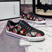 高品質新款GUCCI古奇專柜同步上市 2018新款男鞋 面料精選頭層牛皮 頭層羊皮內里。 原版開模防滑橡膠大底 精美線條 簡約大氣 上腳舒服上擋次 休閑旅游。碼數:38一44。