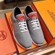 Hermes 愛馬仕 男鞋高等 官網1:1新款高幫系列:鞋面采用意大利高頭層牛皮配原版專用彈力布面料 歐洲高等羊皮墊腳制作 讓行走更加便捷舒適!獨家新款 驚世之作 與官方的質量相比美的1:1復刻
