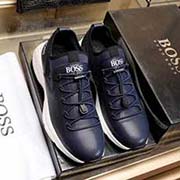  B O S S 2018官方新款 原版精良楦型 大方時尚的設計 進口胎牛皮 頭層羊內里 原版耐磨防滑發泡大底 休閑時尚輕薄新品 高品質舒適顯大氣。顏色：黑 藍 兩色可選。碼數：38-4445可定做