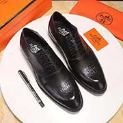  Hermès愛馬仕 標準碼：中碼以下建議拿小一碼。男碼38/44可訂做45 等級：代買級 材料：頭層牛皮 水染羊皮內里 原版輕便橡膠大底 款式類別：商務皮鞋 百搭舒適 顏色：黑色 棕色