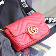 GUCCI古奇 不管是用料 做工 logo 鋼印 編碼 走線 每一個細節都將古奇的精彩內涵表現得淋漓盡致 質量保證 售后無擔憂 原廠材料！實物拍攝 質量如圖可見 型號：476433尺寸：20*11*5