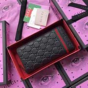 GUCCI古奇 不管是用料 做工 logo 鋼印 編碼 走線 每一個細節都將古奇的精彩內涵表現得淋漓盡致 質量保證 售后無擔憂 原廠材料!實物拍攝 質量如圖可見 型號:291105尺寸:19*10.5