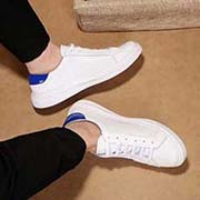 p羊里LV路易威登 ～秋冬新款 專柜新款男士休閑鞋系列！ 全球限量款 鞋面采用純意大利進口原版膠料 和高等做工 ！ 內(nèi)里 純進口羊牛內(nèi)里和 適 懶人戶外駕行 法國 懶人套腳風 系帶板鞋舒適透氣 奢華尊