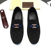 LV高等代買款 男士2018新款官網同步 意大利進口牛皮面 全進口羊皮里 完全一比一復刻 鞋底：原廠特供原版底 獨家活動成型底超級舒適 原廠跟單貨 高品質看細節 歡迎對比 38一45碼！