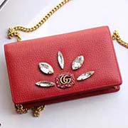 GUCCI古奇 不管是用料 做工 logo 鋼印 編碼 走線 每一個細(xì)節(jié)都將古奇的精彩內(nèi)涵表現(xiàn)得淋漓盡致 質(zhì)量保證 售后無擔(dān)憂 原廠材料！實(shí)物拍攝 質(zhì)量如圖可見 型號：499782尺寸：20*12.5