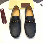 LV高等代買款 男士2018新款官網(wǎng)同步 意大利進口牛皮面 全進口羊皮里 完全一比一復(fù)刻 鞋底：原廠特供原版底 獨家活動成型底超級舒適 原廠跟單貨 高品質(zhì)看細節(jié) 歡迎對比 38一45碼！