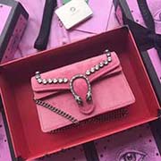 GUCCI古奇 不管是用料 做工 logo 鋼印 編碼 走線 每一個細節都將古奇的精彩內涵表現得淋漓盡致 質量保證 售后無擔憂 原廠材料！實物拍攝 質量如圖可見 型號：476432尺寸：16.5*10