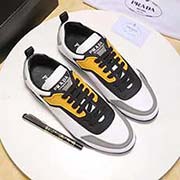  PRADA普拉達 中碼以下建議拿小一碼：男碼38/4445可以定做 等級： 品質 材料：頭層訂制牛皮 不染色羊內里 牛皮踮腳 原版橡膠大底 款式類別：休閑 系列 隨意出入各種場合 百搭舒適 顏色：