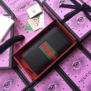 GUCCI古奇 不管是用料 做工 logo 鋼印 編碼 走線 每一個細節都將古奇的精彩內涵表現得淋漓盡致 質量保證 售后無擔憂 原廠材料！實物拍攝 質量如圖可見 型號：408831尺寸：19*10.5