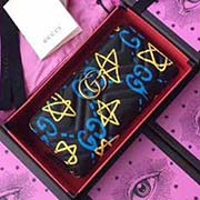 GUCCI古奇 不管是用料 做工 logo 鋼印 編碼 走線 每一個細節都將古奇的精彩內涵表現得淋漓盡致 質量保證 售后無擔憂 原廠材料！實物拍攝 質量如圖可見 型號：443123尺寸：19.5*10