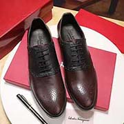  Ferragamo菲拉格慕 中碼以下建議拿小一碼：男碼38/4445可以定做 等級(jí)： 代買 材料：頭層牛皮 不染色牛皮內(nèi)里 原版橡膠大底 款式類別：皮鞋鞋系列 隨意出入各種場(chǎng)合 百搭舒適 顏色：黑色