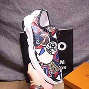 夏季透氣冰絲面料LOUlS VUlTTON路易威登～獨特現代風運動鞋。夏季應季-LV專柜代買 休閑套腳一腳蹬