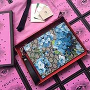 GUCCI古奇 不管是用料 做工 logo 鋼印 編碼 走線 每一個細節都將古奇的精彩內涵表現得淋漓盡致 質量保證 售后無擔憂 原廠材料！實物拍攝 質量如圖可見 型號：411768尺寸：24*18*1