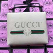GUCCI古奇 不管是用料 做工 logo 鋼印 編碼 走線 每一個(gè)細(xì)節(jié)都將古奇的精彩內(nèi)涵表現(xiàn)得淋漓盡致 質(zhì)量保證 售后無(wú)擔(dān)憂 原廠材料！實(shí)物拍攝 質(zhì)量如圖可見 型號(hào)：500981尺寸：30*24.5