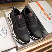 高版本PRADA 普拉達獨家現貨 專柜款同步 明星同款 閃亮登場 高品質 采用純進口高等頭層牛皮 奢華羊皮內里典雅高貴的色調漫不經心地煥發成熟魅力 精良詮釋鞋履新靈感 經典與時尚融為一體 奢華時尚