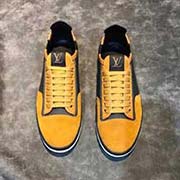  春秋新款 LV男鞋 官網(wǎng)新款休閑男鞋搶先上市 頭層進(jìn)口牛皮 羊皮里 精心開(kāi)模炫酷大底 魔術(shù)貼彰顯氣質(zhì) 進(jìn)口專用材料凸顯獨(dú)特魅力 原版大底1:1高等定制 38—44碼