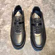 2018新款DG新官網(wǎng)同 品質(zhì) 頭層進(jìn)口牛面+透氣孔 內(nèi)里柔軟羊皮 論材料做工完勝市場所有版本 高品質(zhì)出貨 實(shí)物l拍攝 織帶DGLOGO凸顯獨(dú)特魅力 鞋帶也是原版定制 經(jīng)典系帶款鞋 上腳十分舒適