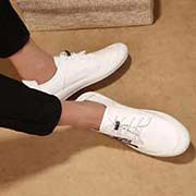 P 古奇官網(wǎng)新款休閑男鞋搶先上市 材料做工完勝市場(chǎng)所有版本 高品質(zhì)出貨 獨(dú)家高品質(zhì) 實(shí)物拍攝 頭層羊皮內(nèi)里 進(jìn)口專用材料凸顯獨(dú)特魅力 拒絕磨腳休閑驅(qū)車佳選擇 原版大底1:1高等定制 XL碼數(shù)38