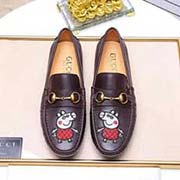 GUCCI古奇 一 香港專柜同步～ 男士夏季豆豆鞋 標志經典五金配飾 拒絕掉色鞋型飽滿立體 精良詮釋形象理念 英倫風簡約百搭 夏季必入單品 鞋面采用意大利進口頭層牛皮 進口頭層豬皮內里 碼數38-44