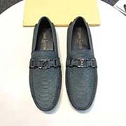 LV高等代買款 男士 2017新款官網同步 意大利進口絲綢牛皮面+原版壓格 全進口羊皮里 完全一比一復刻 鞋底：原廠特供原版底 獨家活動成型底超級舒適 原廠跟單貨 高品質看細節(jié) 歡迎對比 38一45