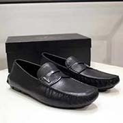 普拉達 PRADA 專柜同款豆豆鞋 1:1高等原版復刻 做工精致嚴謹 細節無可挑剔 原廠進口十字紋牛皮 原版開模超耐磨防滑橡膠大底 頭層牛皮內里 高等高等貨 質量無與倫比。38-44碼