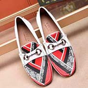 羊里Gucci 新款創意獨特休閑豆豆鞋2018官網新款男士專柜系列 高等 品質 真材實料 南非進口頭層牛皮 原廠御用耐磨膠塑大底 原版開模 高等做工高等大氣廠尊貴! size：38-464-12