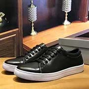  全羊里 PRADA 普拉達(dá) 18年官網(wǎng)新款 海淘原版專業(yè)復(fù)刻 進(jìn)口原版頭層牛皮搭載頭層羊皮內(nèi)里 羊皮墊腳 原版橡膠大底！高等帥氣有內(nèi)涵 低調(diào)奢華夠氣派！配碼：38～44