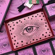 GUCCI古奇 不管是用料 做工 logo 鋼印 編碼 走線 每一個細節都將古奇的精彩內涵表現得淋漓盡致 質量保證 售后無擔憂 原廠材料！實物拍攝 質量如圖可見 型號：516928尺寸：30*20