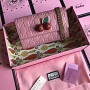 GUCCI古奇 不管是用料 做工 logo 鋼印 編碼 走線 每一個細節(jié)都將古奇的精彩內(nèi)涵表現(xiàn)得淋漓盡致 質(zhì)量保證 售后無擔憂 原廠材料！實物拍攝 質(zhì)量如圖可見 型號：481291尺寸：16.5*10