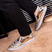 全高等牛里 國際大單爆賣 官網(wǎng)全球首發(fā)GUCCi古奇 男鞋高等官網(wǎng)1：1新力作：鞋面采用意大利高等頭層牛皮配歐洲高等牛皮內(nèi)里制作 讓行走更加便捷舒適！ 獨(dú)家新款 驚世之作 與官方的質(zhì)量相比美的1：1