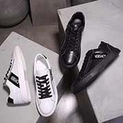 范思哲春版2018官網新款系帶休閑男鞋搶先上市 材料做工完勝市場所有版本 高品質出貨 好材料 頭層牛皮不參假 獨家高品質 低價位 實物拍攝 進口專用牛皮面羊皮里材料凸顯獨特魅力 百搭大底高等定制