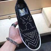  羊里 官網同步新款PHILIPPLEIN 經典新工藝系列 獨家新款 采用羊猄皮料高溫燙鉆 時尚在變 真不夸張 不信你試試 時尚追求個高等進口透氣羊內里 軟膠防滑大耐 厚實耐嚒 碼數：38—44