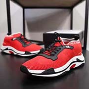 2018獨家新款GUCCi法國專柜限量版高等版本新懶人休閑鞋 品質 時尚個性潮流休閑 超柔軟生膠大底 進口飛織透氣防臭 論材料做工完勝市場所有版本 高高等版本品質出貨 實物拍攝 凸顯獨特魅力 上腳