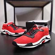 2018獨家新款GUCCi法國專柜限量版高等版本新懶人休閑鞋 品質 時尚個性潮流休閑 超柔軟生膠大底 進口飛織透氣防臭 論材料做工完勝市場所有版本 高高等版本品質出貨 實物拍攝 凸顯獨特魅力 上腳