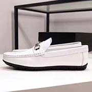  GUCCI 古奇專柜同款高品質(zhì)休閑豆豆鞋 鞋面采用進(jìn)口漆皮 內(nèi)里采用高等進(jìn)口環(huán)保豬皮 和舒適超軟耐磨橡膠大底 代工級別工藝 真正的 品質(zhì) 非市場一般品質(zhì) 碼數(shù) 38-43