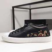  GUCCI 古奇專柜同款高品質(zhì)休閑鞋 鞋面采用進口意大利小牛皮電腦刺繡 內(nèi)里采用高等進口環(huán)保豬皮 和舒適超軟耐磨小蜜蜂橡膠大底 代工級別工藝 真正的 品質(zhì) 非市場一般品質(zhì) 碼數(shù) 38-43碼