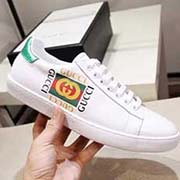 情侶款 3D打印新款 全套包裝 高等版本。古奇高等版。此款為小白鞋經(jīng)典款。全套包裝請各位老板看清楚我家鞋子的走線。肯定高等『 Gucci 』古奇 Ace Sneakers小白鞋 再次顛覆了傳統(tǒng)小白鞋的