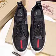  Burberry 巴寶莉 中碼以下建議拿小一碼：男碼38/4445可以定做 等級： 材料：定制牛皮 巴寶莉專用布料 不染色羊皮踮腳 原版橡膠大底 款式類別：休閑鞋 隨意出入各種場合 百搭舒適 顏色：