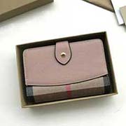 Burberry 柏寶利 原單出品 細(xì)膩柔軟的進(jìn)口小牛皮搭配格子布面料 40188871粉色 15cmx10cmx3cm