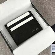 PRADA爆款男士卡包 專柜新款式 官網(wǎng)同步 2MC223 黑色五字嘜 意大利高等原單十字紋牛皮質(zhì)感極好 長10cm高8cm