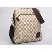 gucci男包854364啡 男式時尚單肩包 pvc防水潮流包 